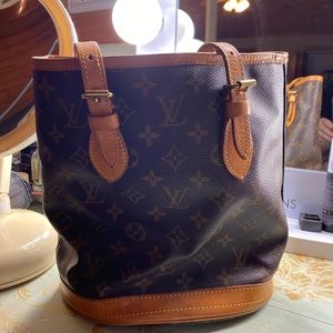Vintage Louis Vuitton Bucket Bag